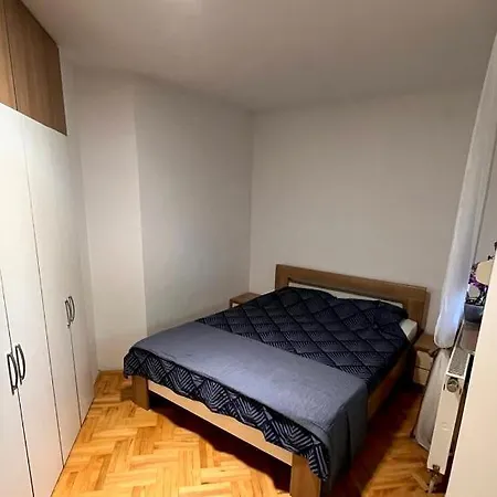 Sunny Day Apartment